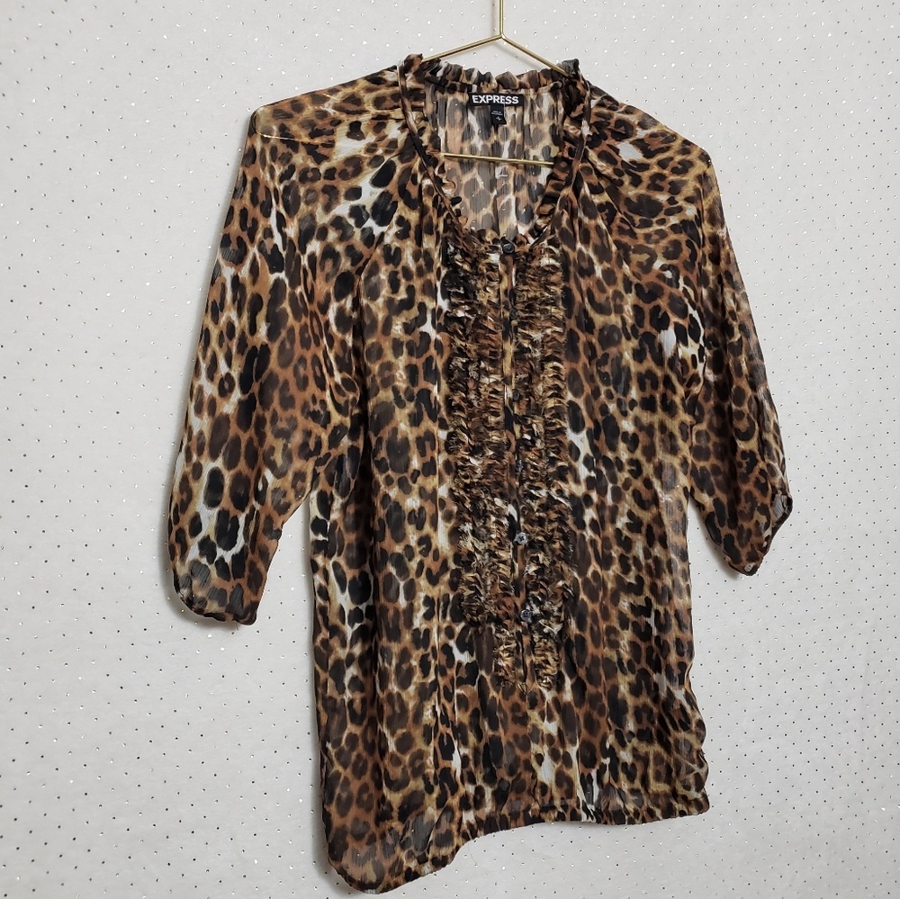 Leopard Print Ruffle Front Blouse * NWOT * Sz Small *